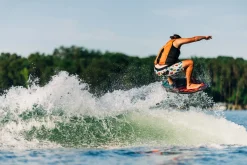 2025 Syncro Wakesurf Board<Liquid Force New