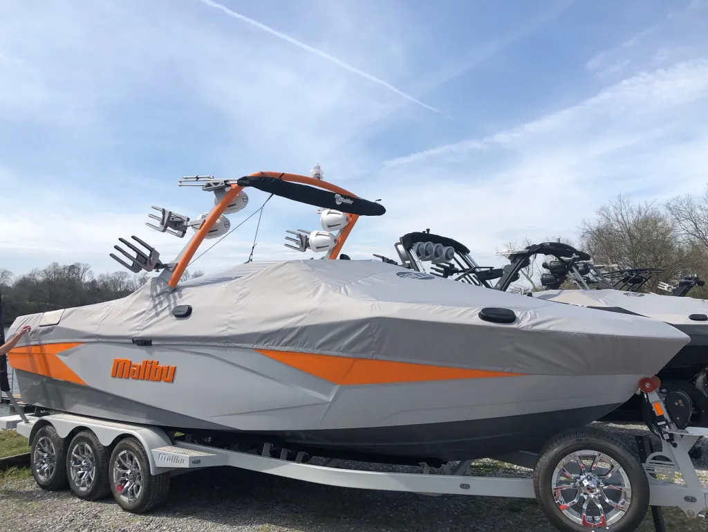 24 MXZ Mooring Cover - G3 Towers<Malibu Clearance