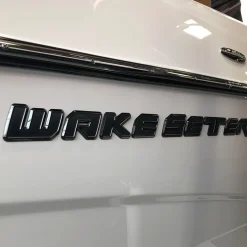 Wakesetter Hull Decal, 32" (Chrome) 2017-19<Malibu Online