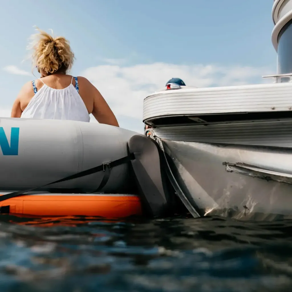 Reef Deck | Inflatable Swim Platform + Lounger<MISSION Online