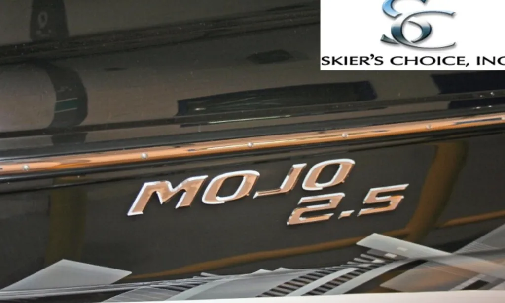 Mojo 2.5 Chrome Decal (114213)<Moomba New