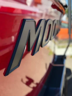 Pro Black & Gun Metal Chromax (Hull Decal)<Moomba Clearance