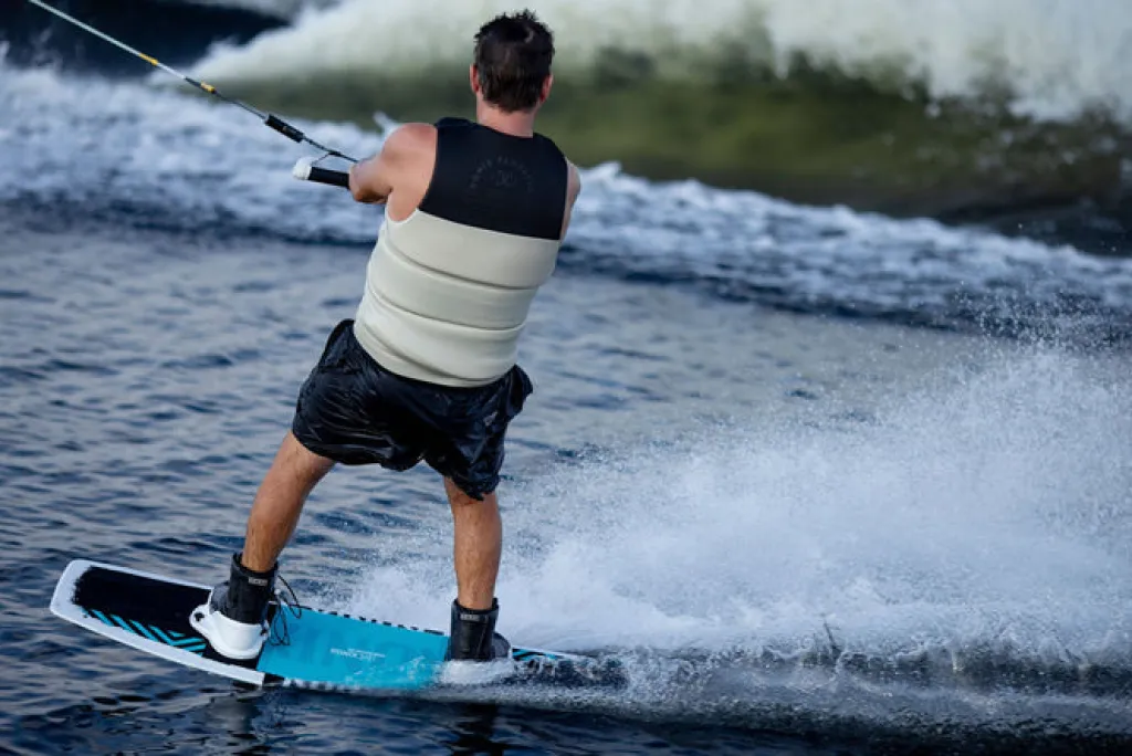 2025 District Wakeboard | District Bindings<Ronix Discount