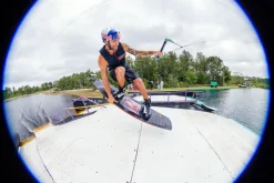 2025 Kinetic Project Wakeboard<Ronix New