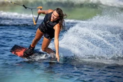2025 Krush Wakeboard | Divide Bindings<Ronix