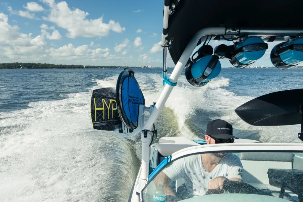 Triton Strapless Board Rack<Roswell