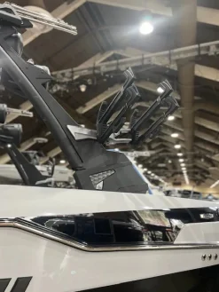 Skylock Pro4 Locking Board Rack - Malibu/Axis Direct Replacement<Skylon Clearance
